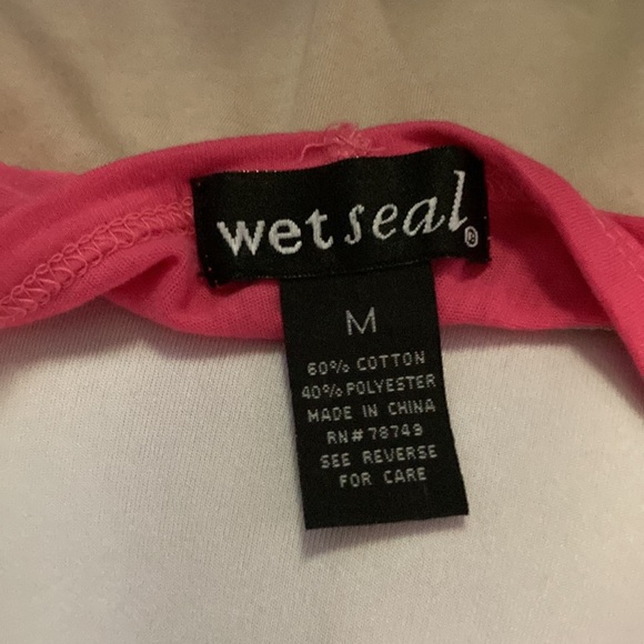 Wet Seal Raglan Tee - Picture 5 of 5